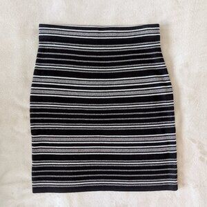 3/$30 BNWT LOFT Skirt